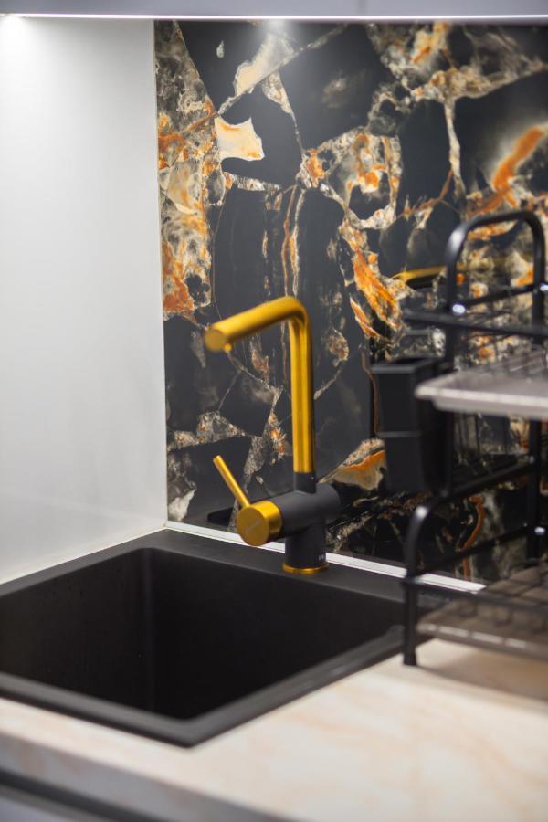 Δvo Luxury Apartment アイオス・ニコラオス エクステリア 写真