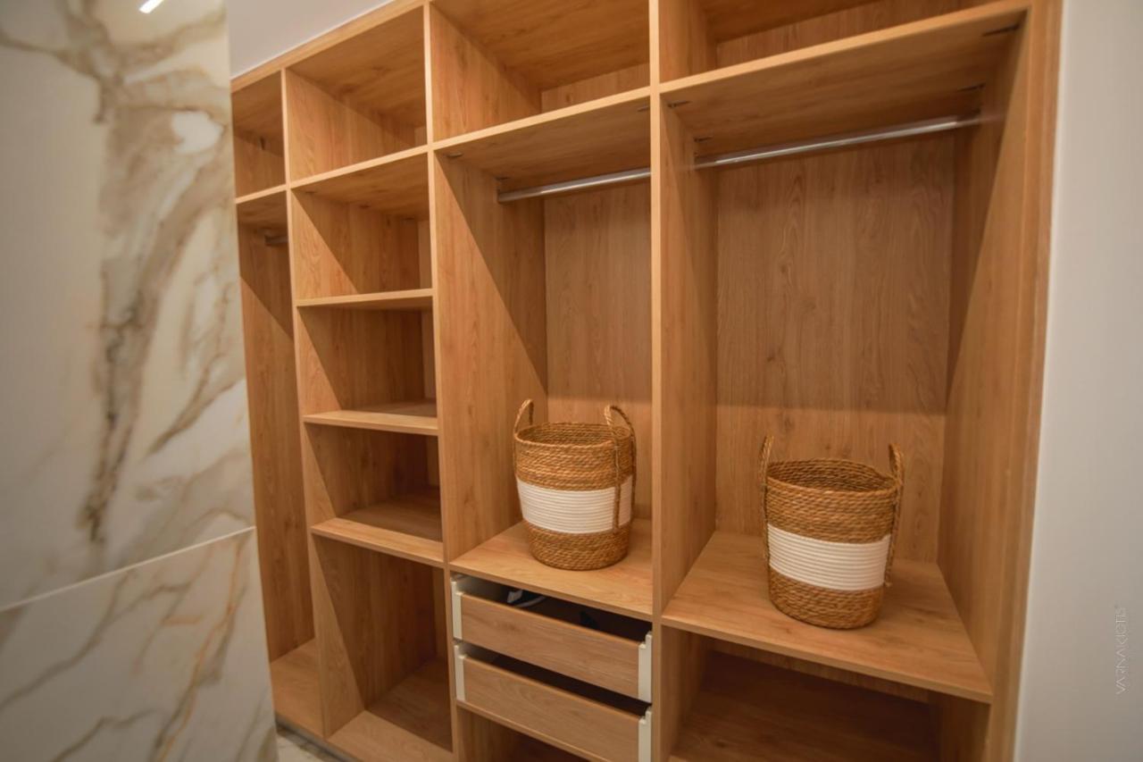 Δvo Luxury Apartment アイオス・ニコラオス エクステリア 写真